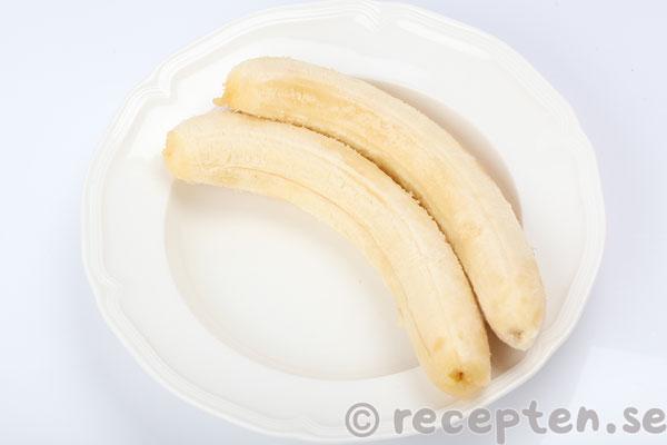 banankaka steg 7: skalade bananer