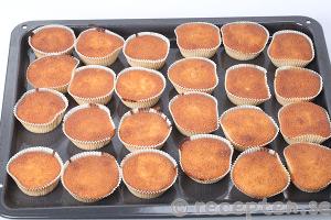 vaniljmuffins steg 7: gräddade vaniljmuffins